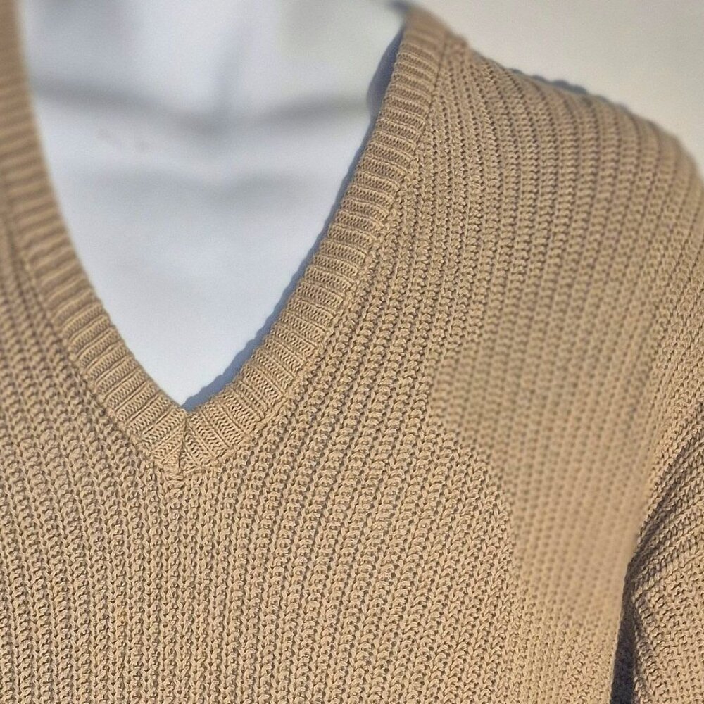 MICHAEL RICHARDS Gold Knit sweater, Large - Picture 2 of 13